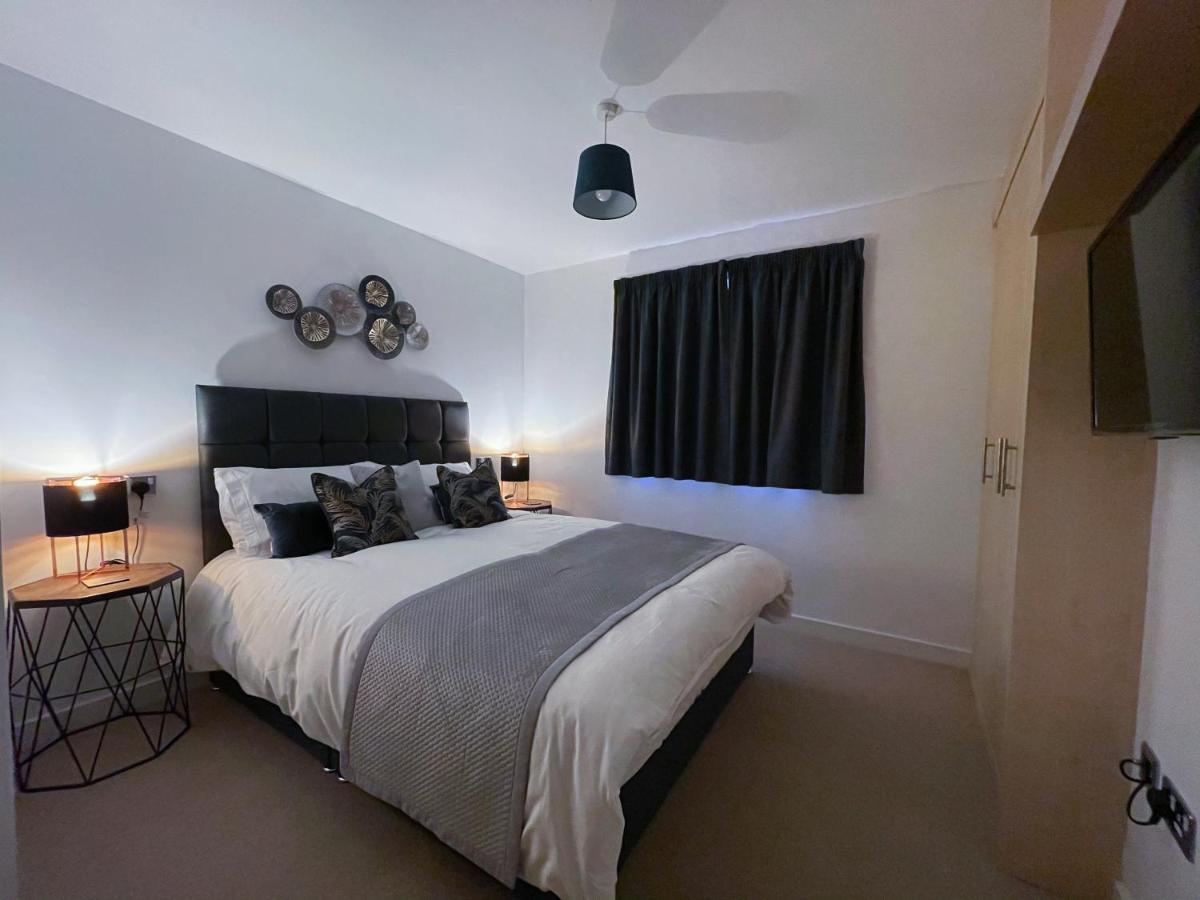 Ferienwohnung Station Side Penthouse Wolverhampton Exterior foto