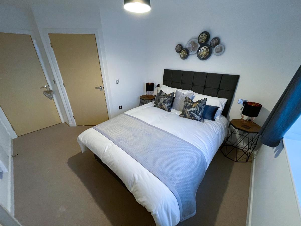 Ferienwohnung Station Side Penthouse Wolverhampton Exterior foto