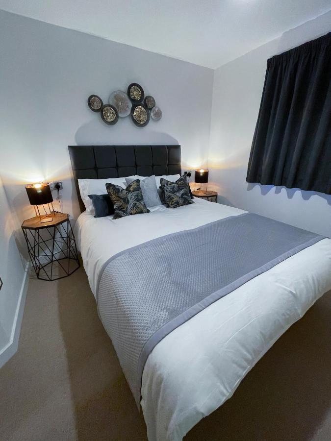 Ferienwohnung Station Side Penthouse Wolverhampton Exterior foto
